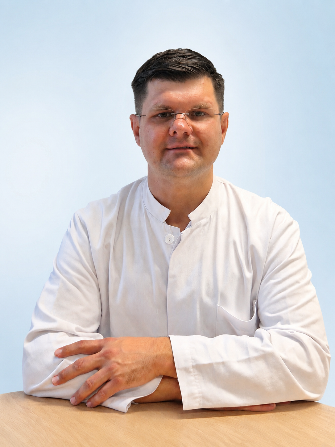 Chefarzt Herr Alex Aleks